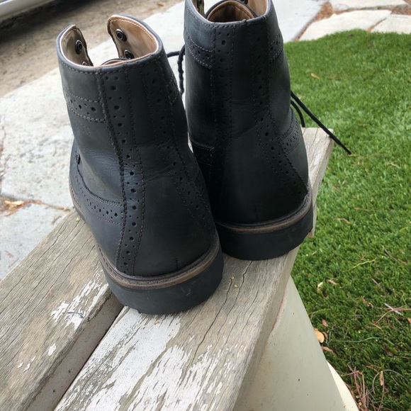 Bass & Co Weatherproof Leather Brogue Boots - Picture 2 of 7